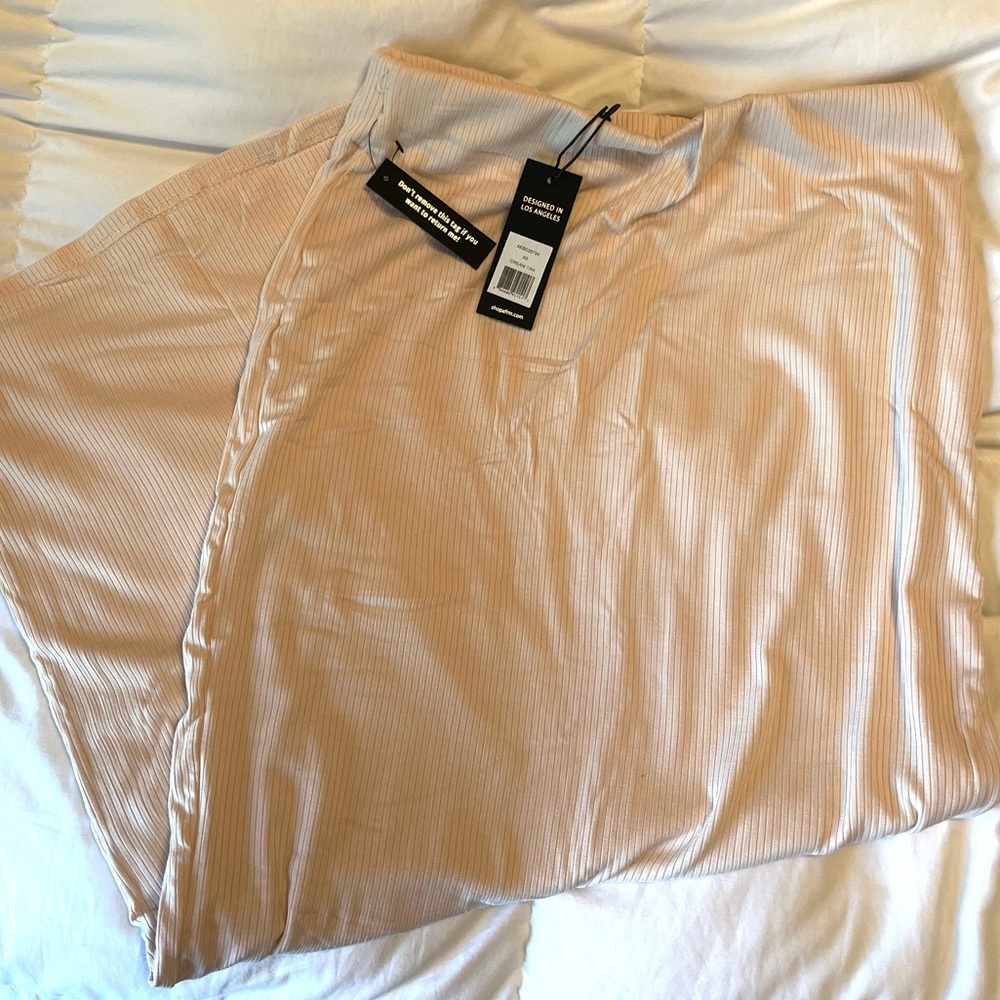 NWT bodycon skirt